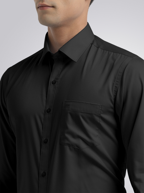 Black Twill Wrinkle Free Solid Shirt