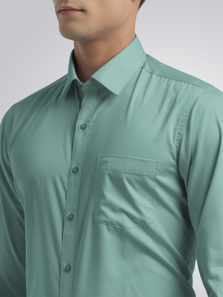 Aqua Blue Twill Wrinkle Free Solid Shirt