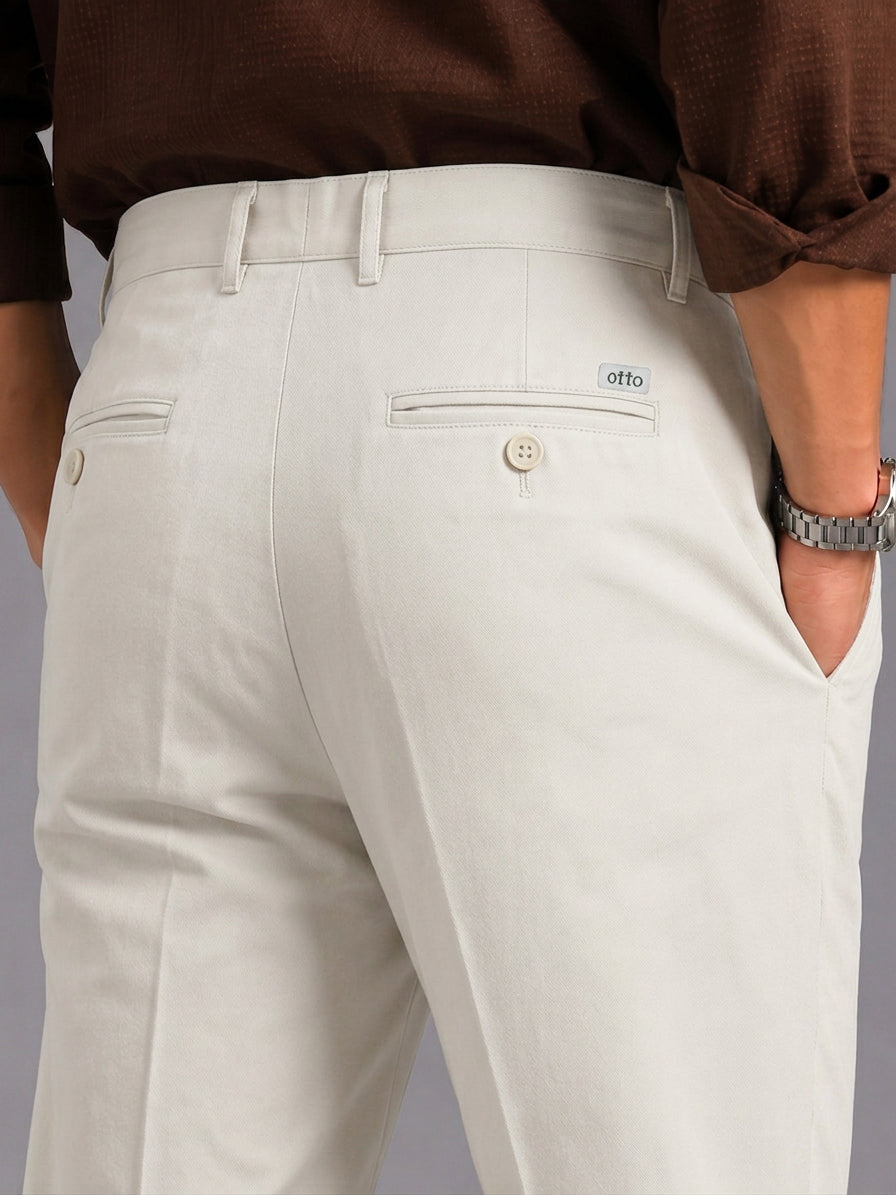 White Solid Casual Trousers