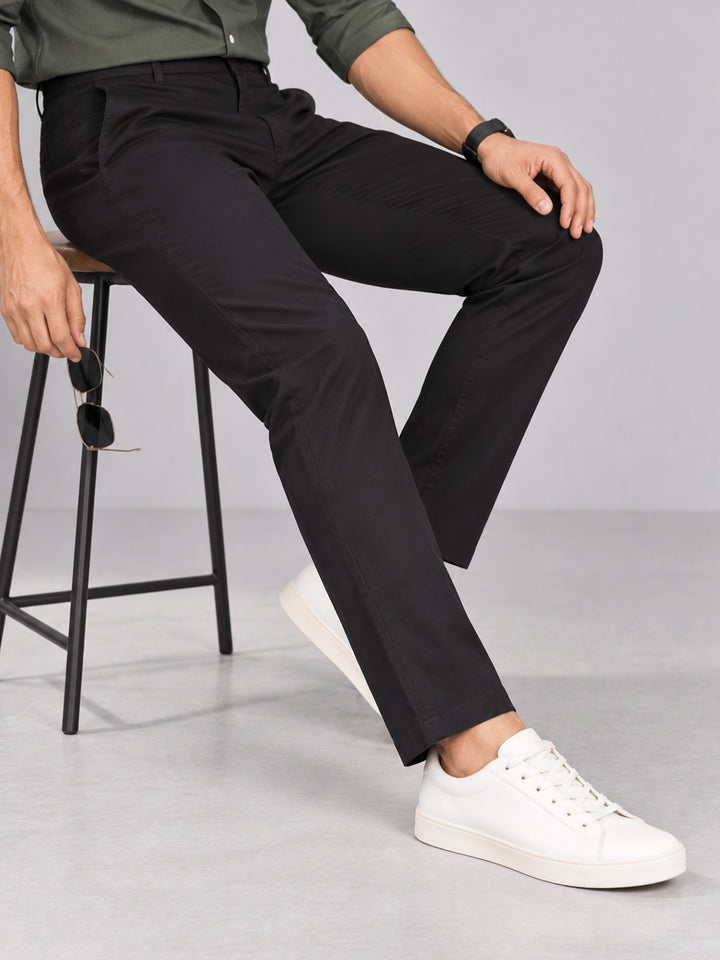 Dark Black Solid Casual Trousers