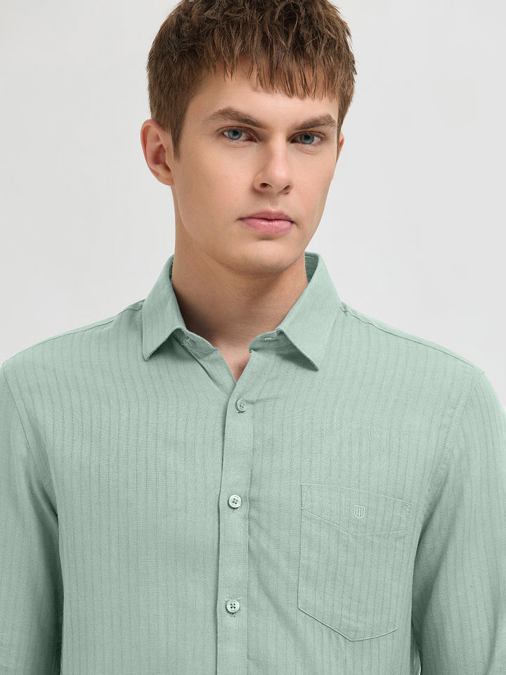 Grass Green Solid Casual Shirt