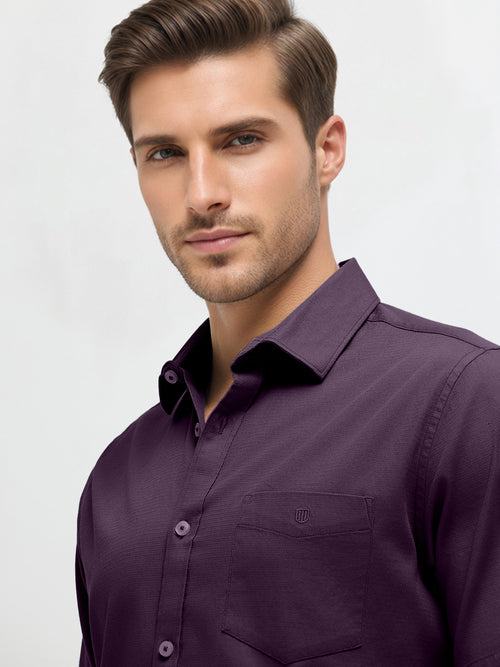 Deep Plum Solid Casual Shirt