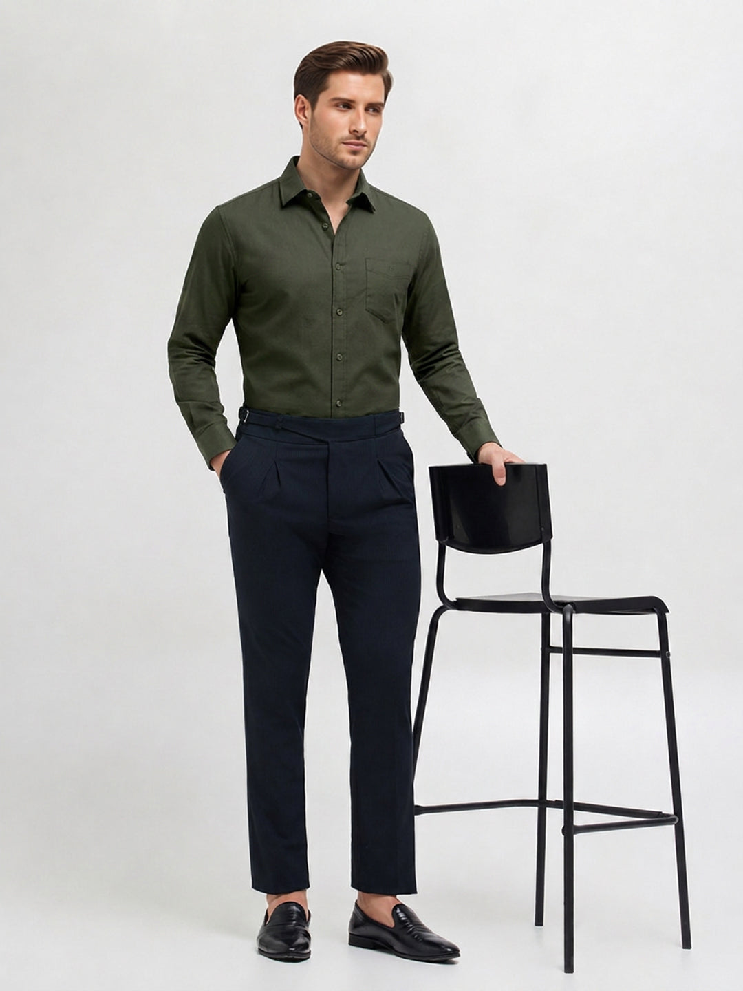 Jet Black Green Solid Casual Shirt