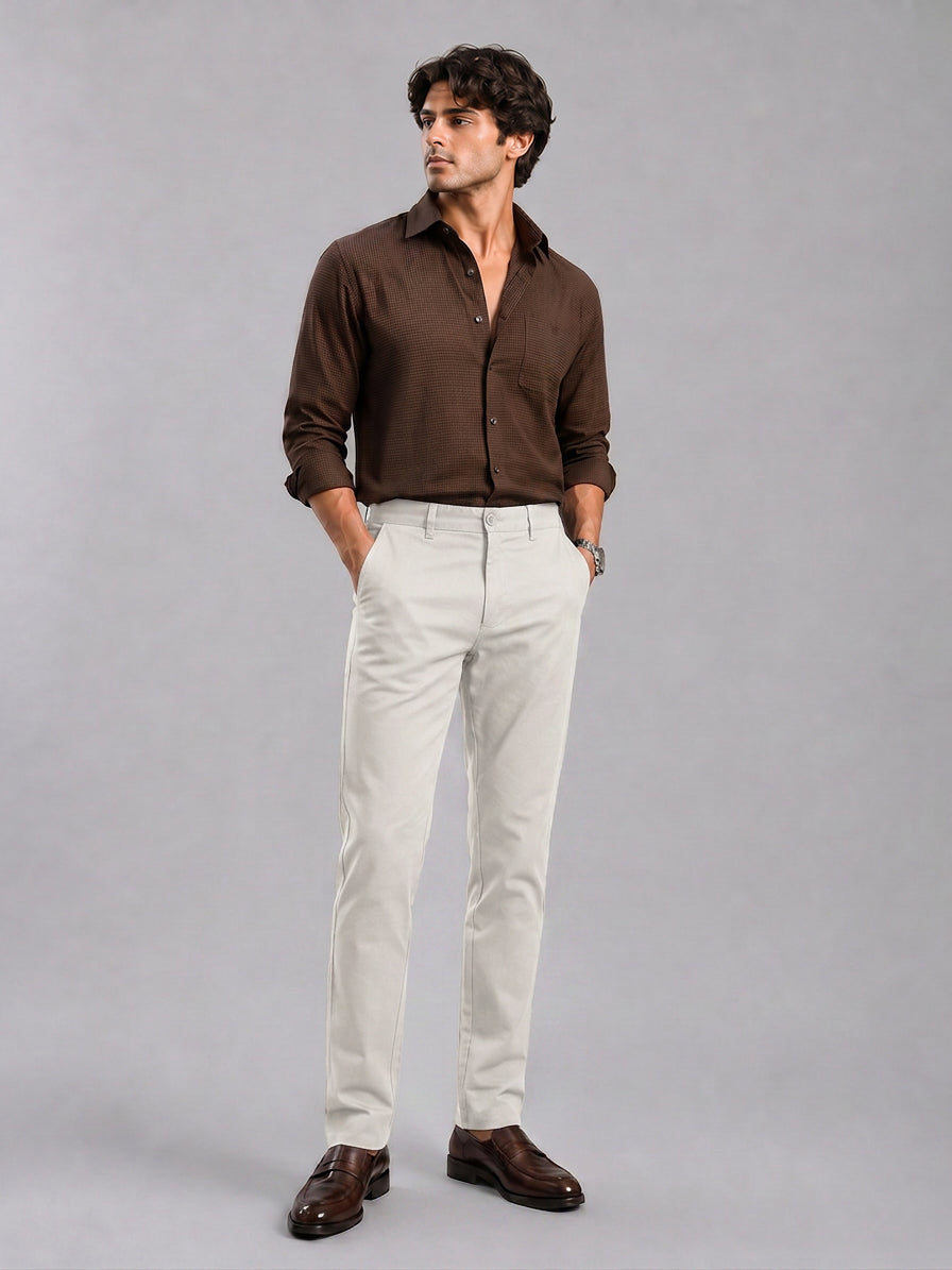 White Solid Casual Trousers