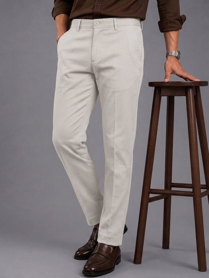 White Solid Casual Trousers