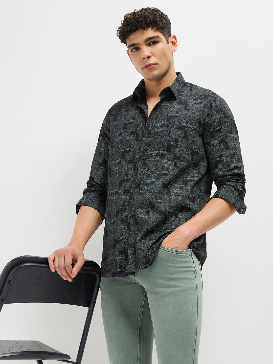 Black Geometric Printed Casual Shirt