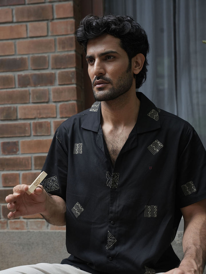 Black Geometric Embroidery Printed Casual Shirt