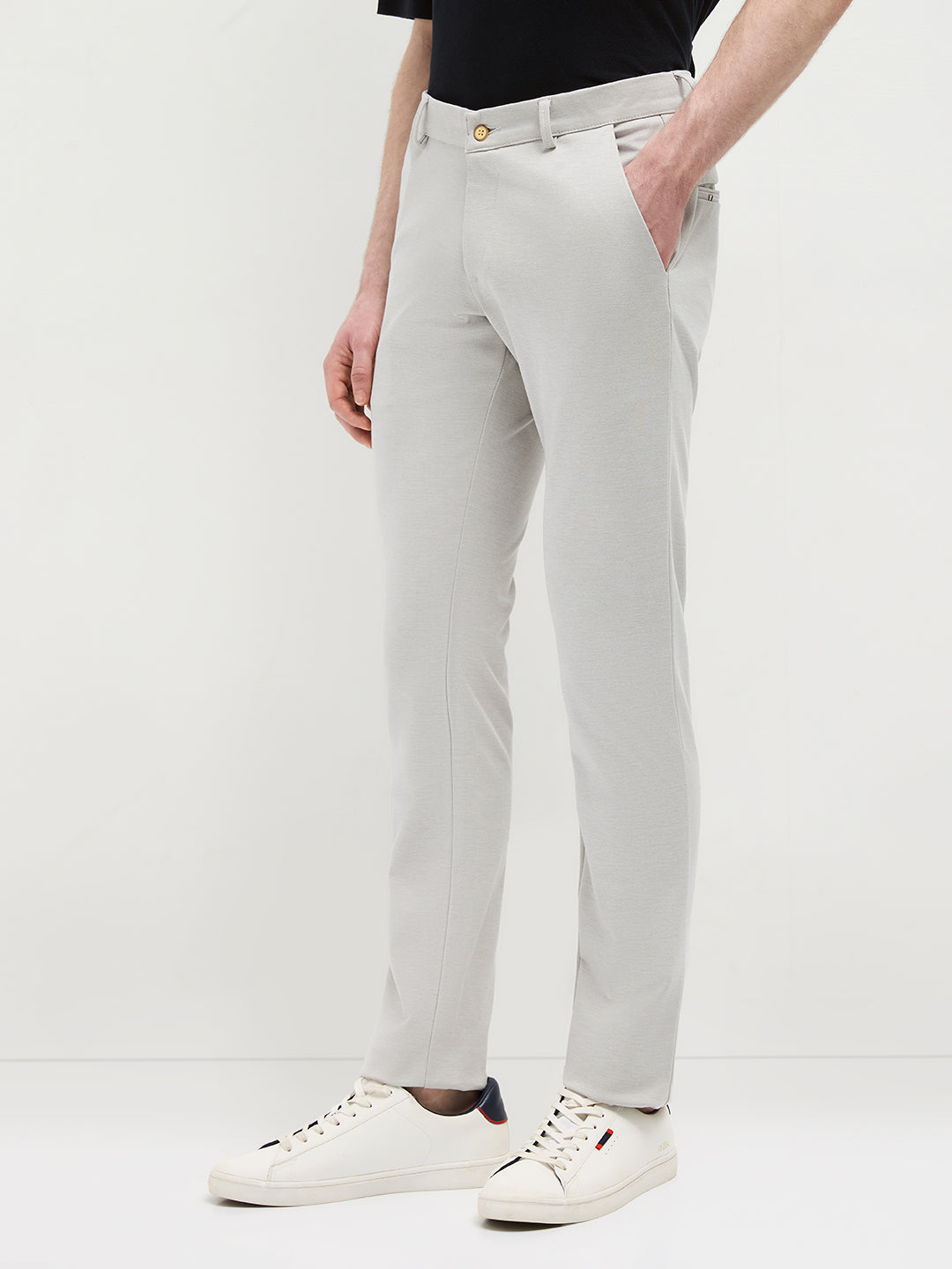 Cream Strechable Solid Trouser