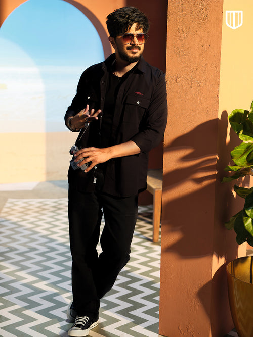 Classic Black Urban Casual Shirt With Dual Pockets