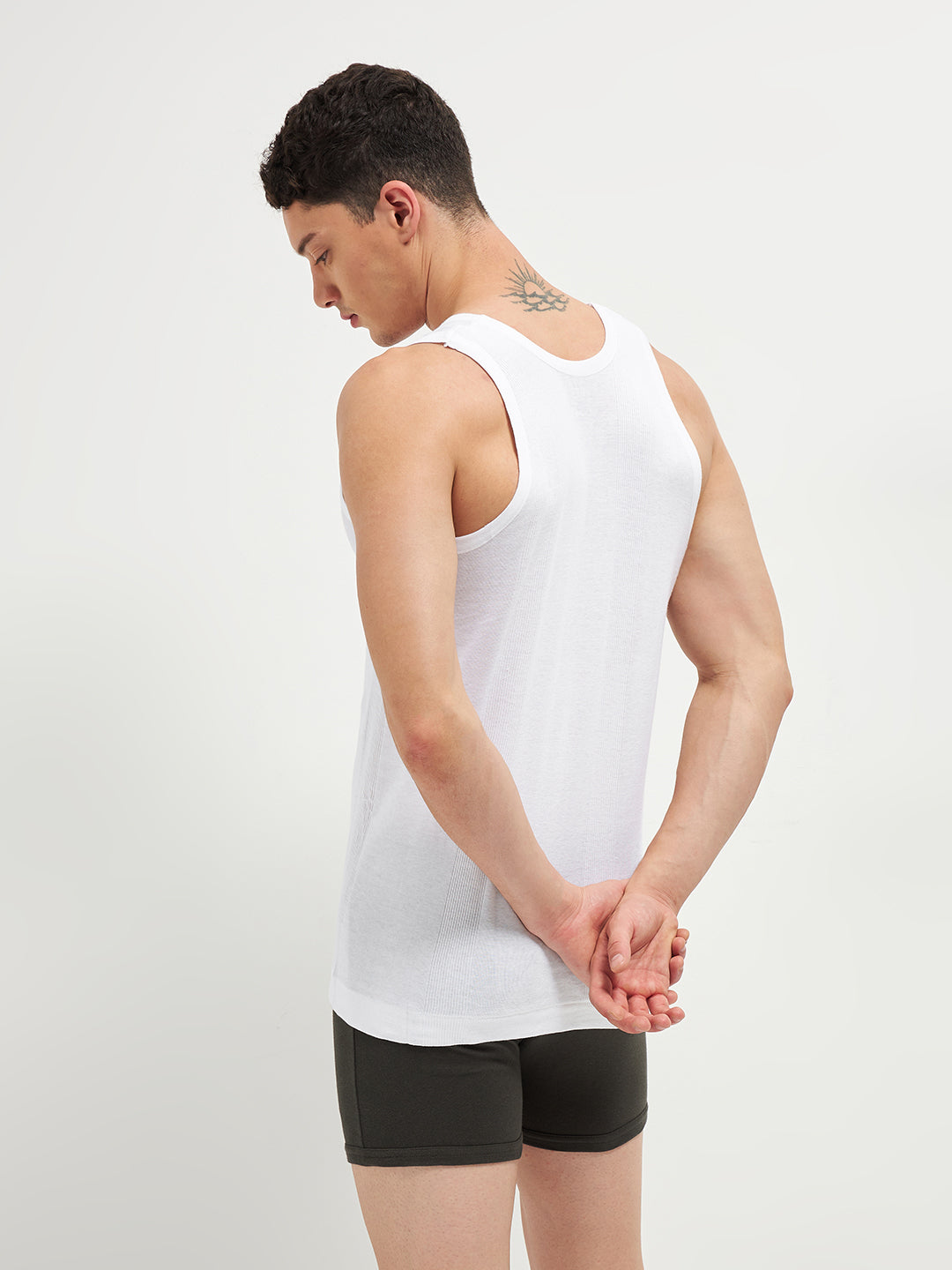 Men Vest Ribbo White