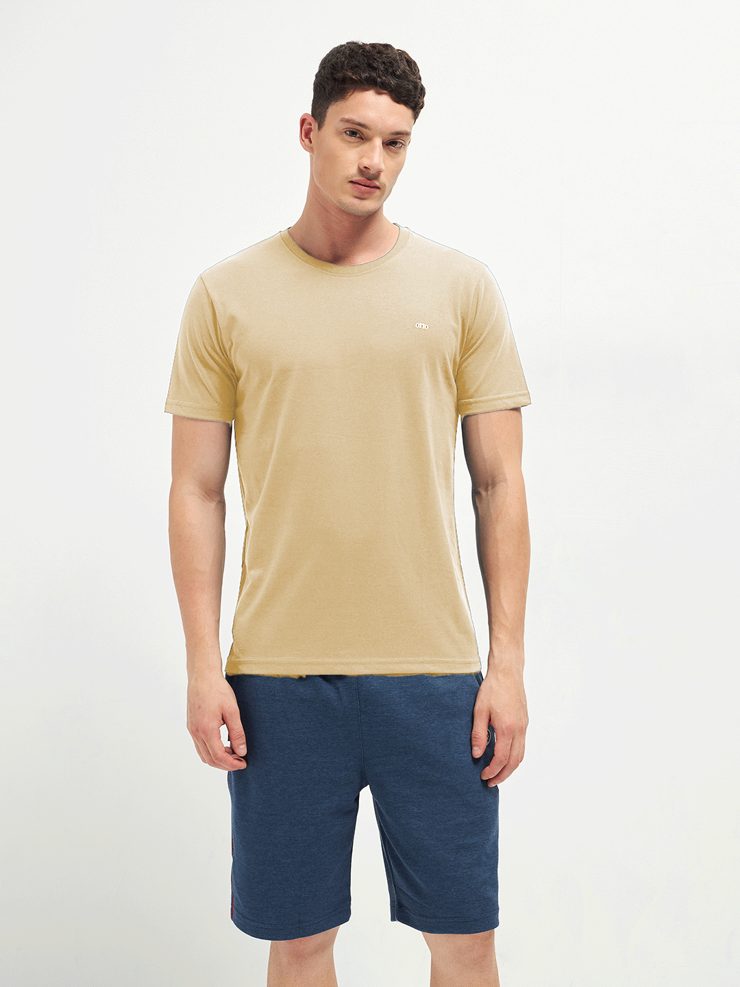 beige t shirt