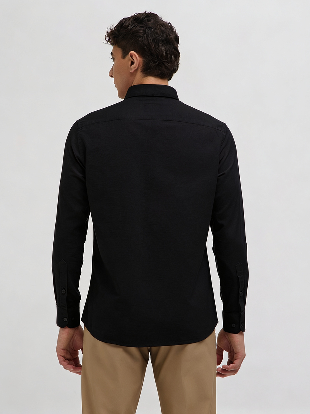 black casual shirt for men