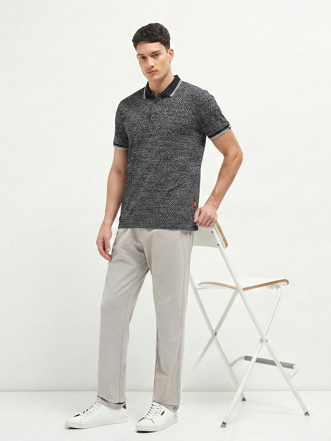 black dot t shirt