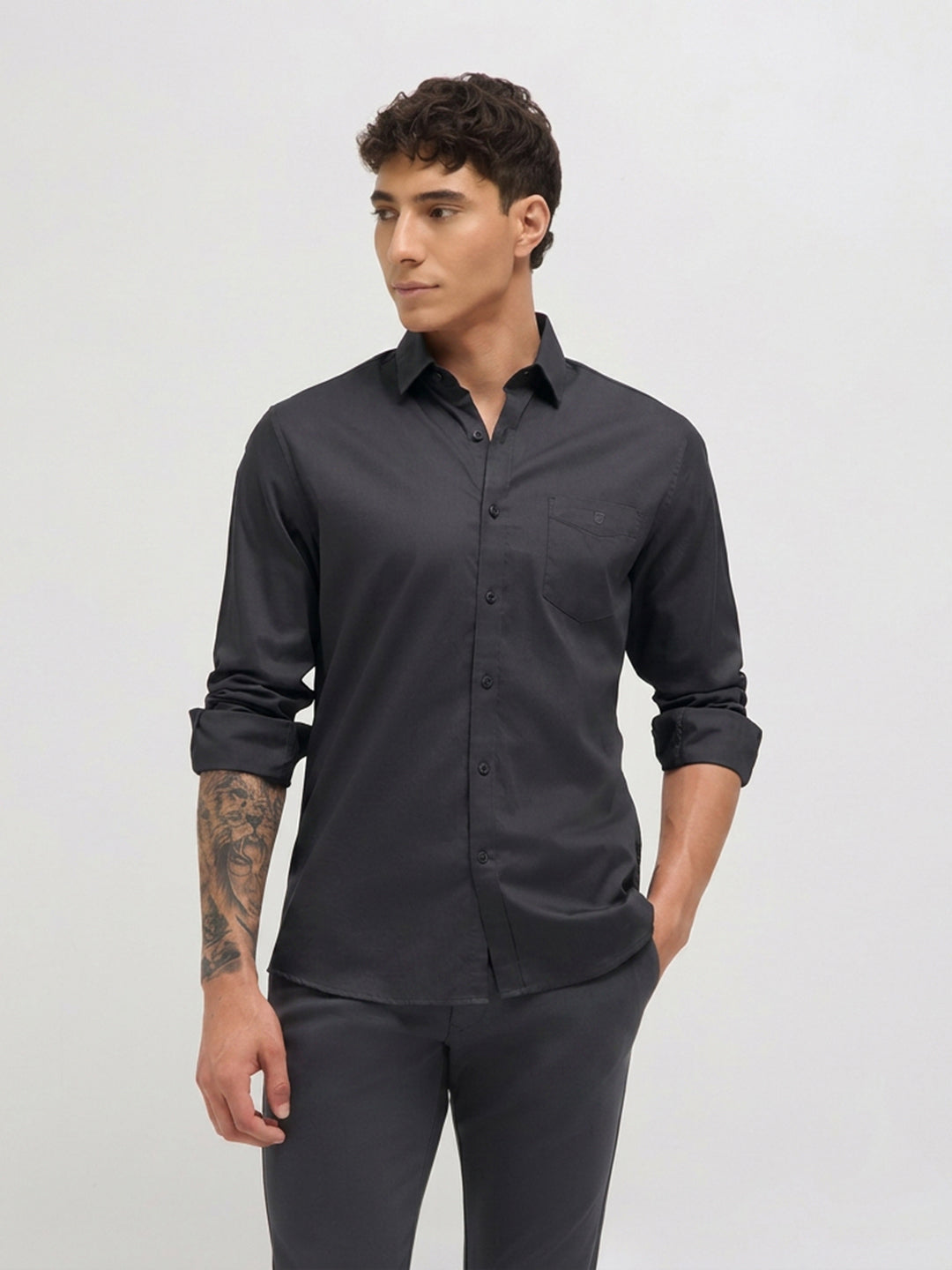 black shirt