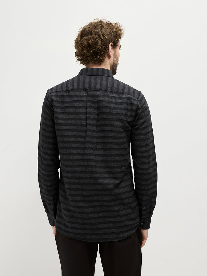 black casual shirt mens