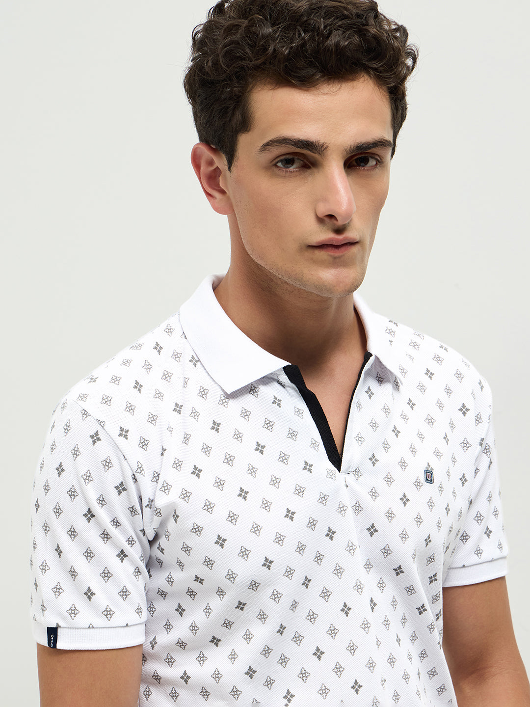 branded white t shirt