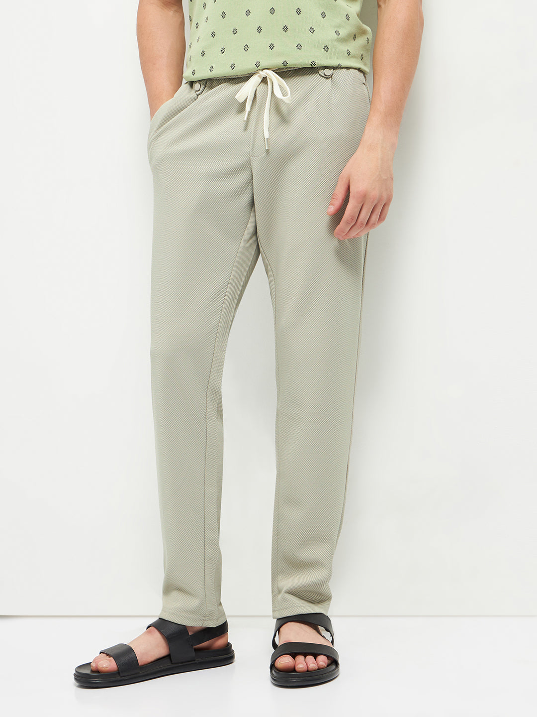 comfortable trousers for travelling
