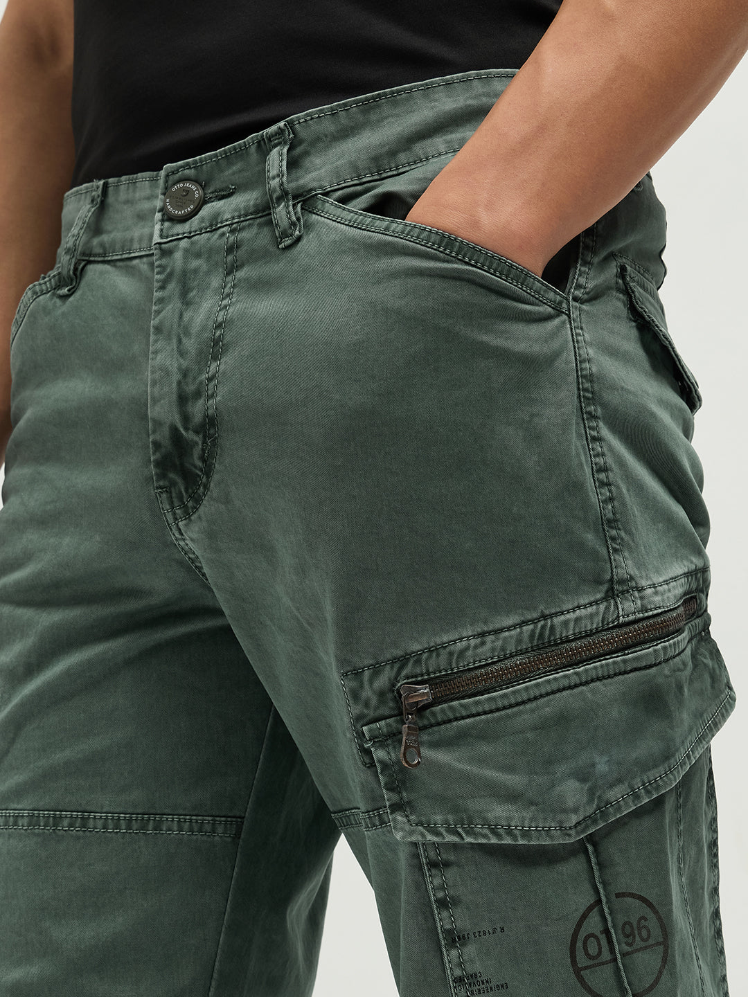 mens fashion trousers