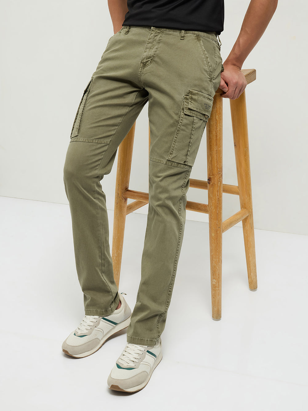 latest fashion trousers for men