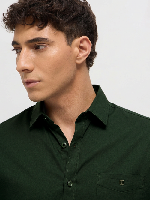 Dark Green Twill Satin Solid Casual Shirt
