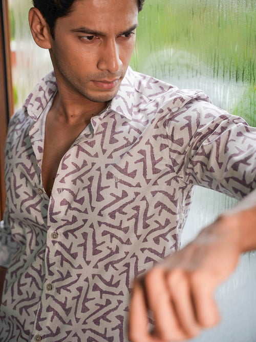 Off White Dusty Mauve Geometirc Printed Casual Shirt