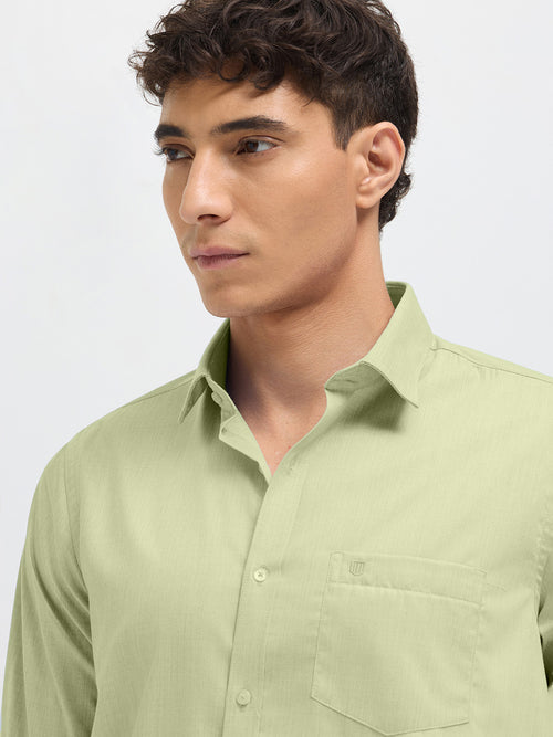 Light Pista Solid Formal Shirt