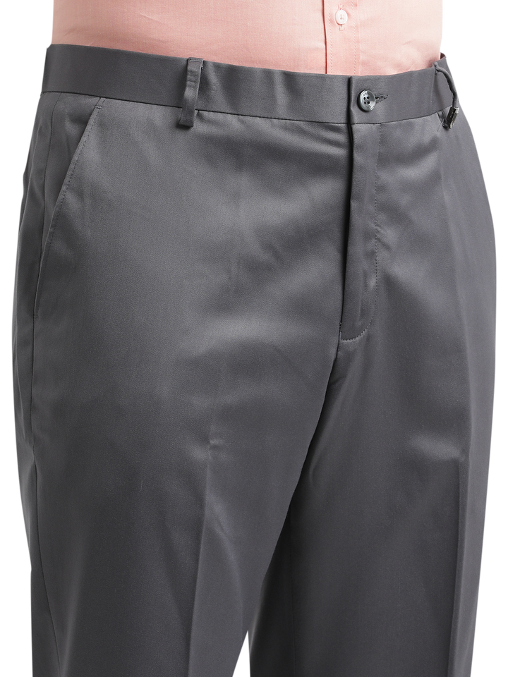 latest trousers for men online