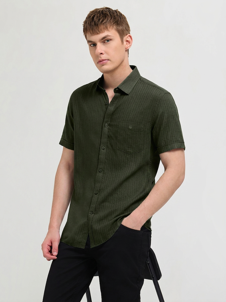 Palm Green Solid Casual Shirt