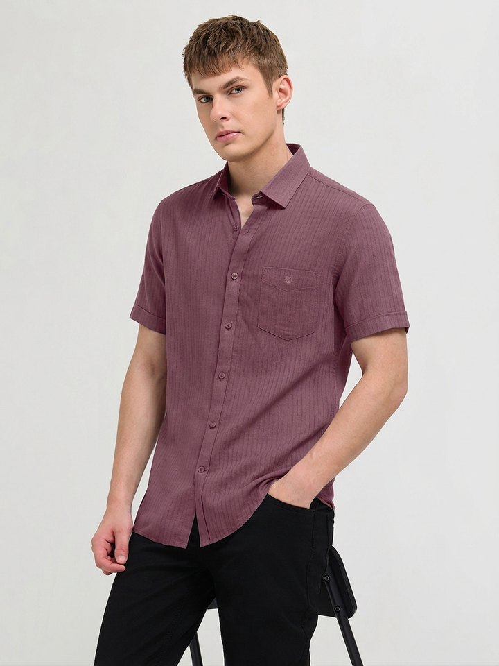 Rustic Plum Solid Casual Shirt
