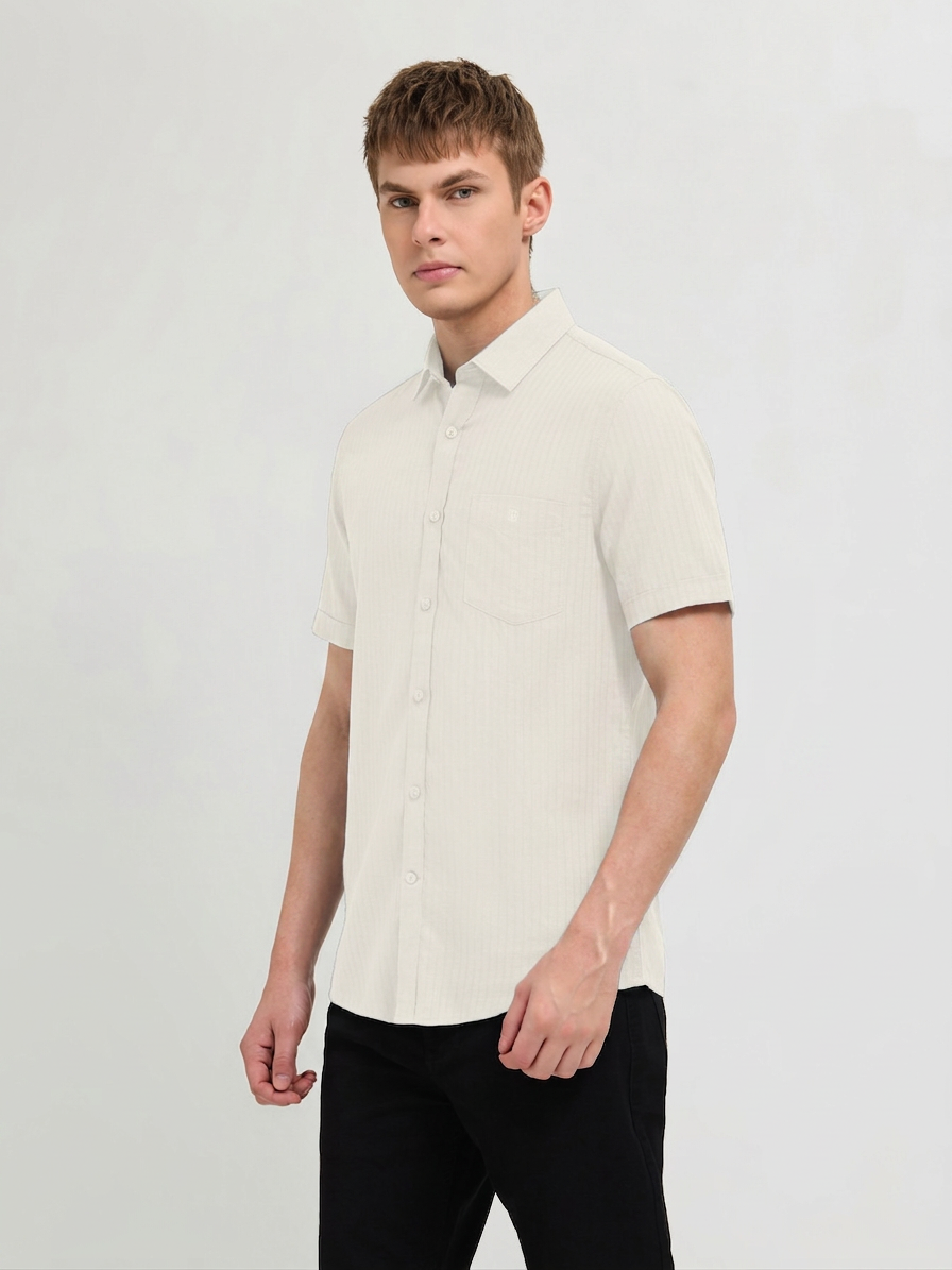 Frost White Solid Casual Shirt