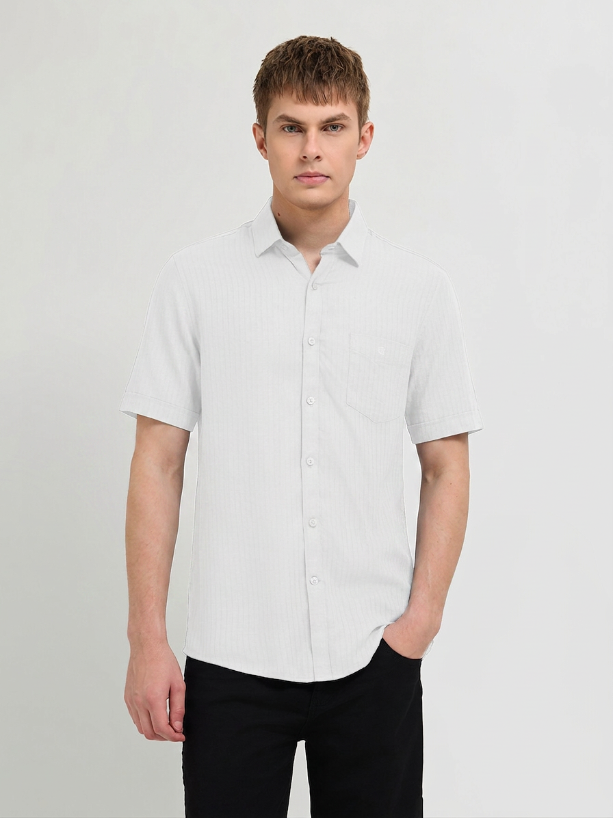 Royal White Solid Casual Shirt