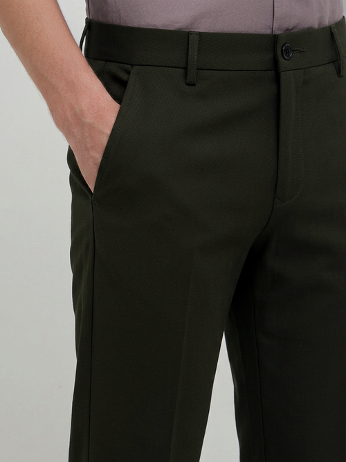 Dark Olive Solid Casual Trousers