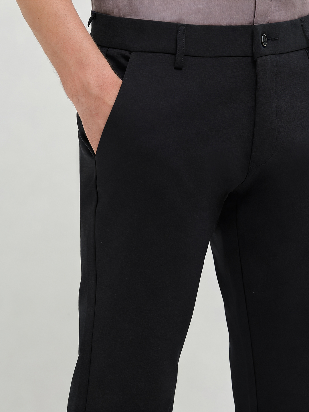 Black Solid Casual Trousers