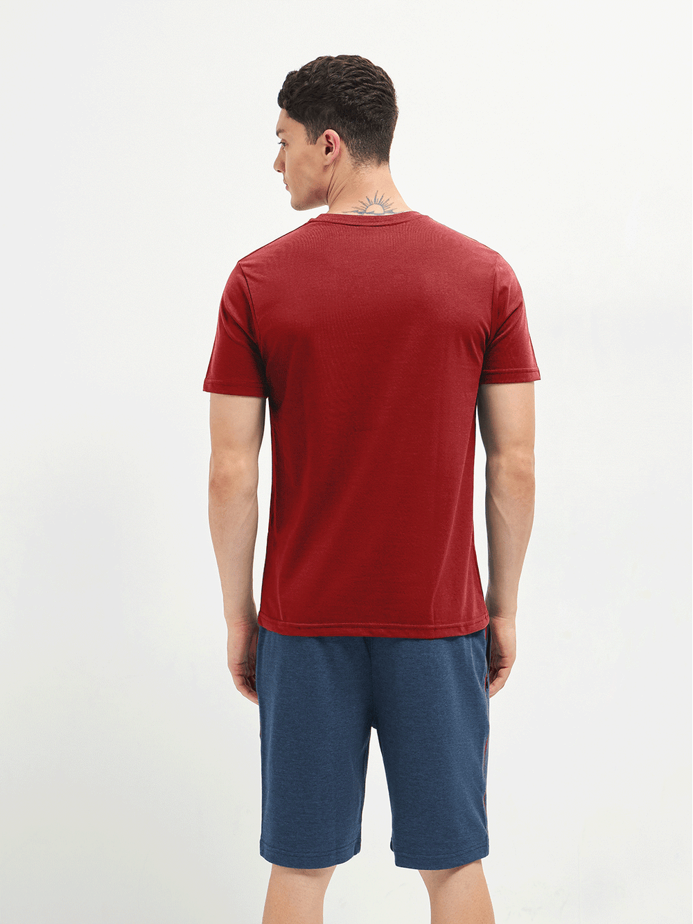 red crew neck tshirt