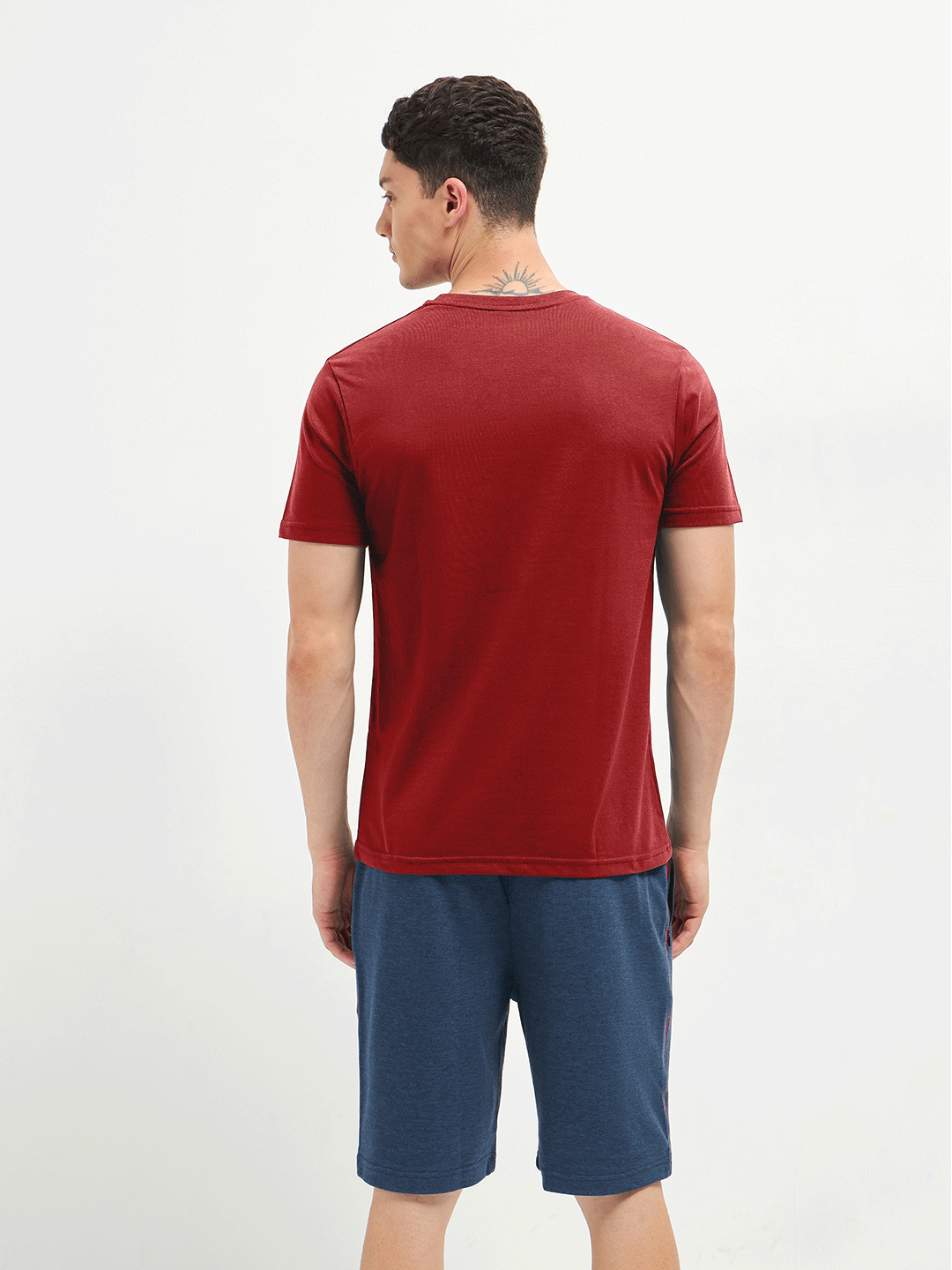 red crew neck tshirt