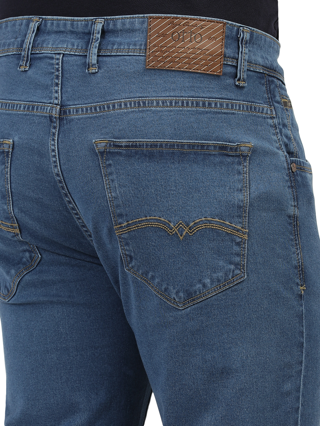 regular fit trousers