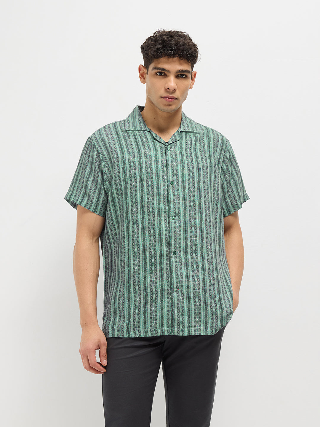striped casual shirts
