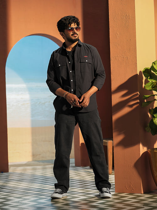 Classic Black Urban Casual Shirt With Dual Pockets